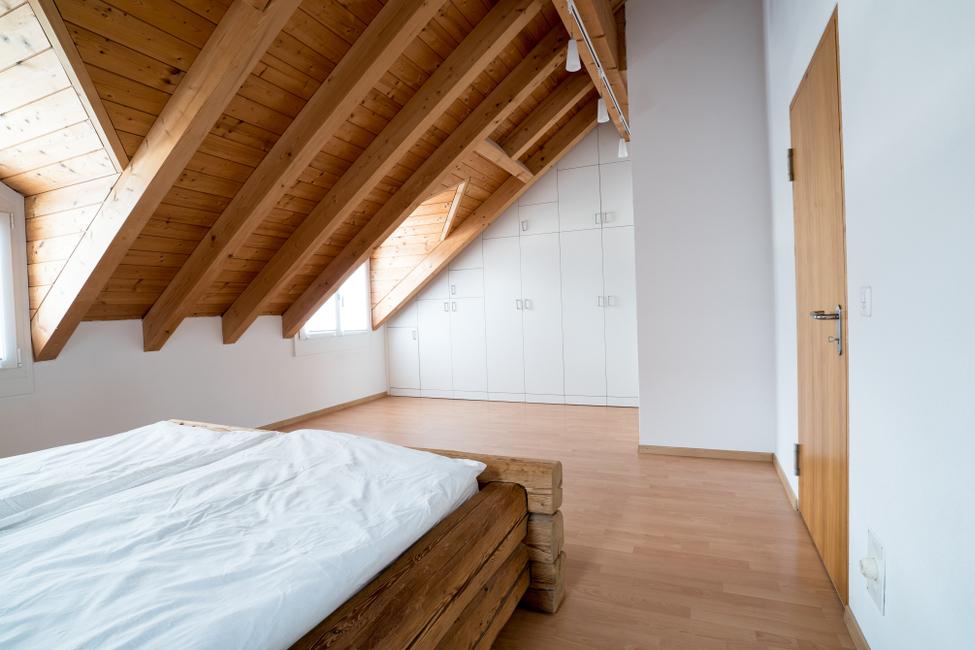 Einbauschrank Dachboden Dachboden mit Einbauschrank