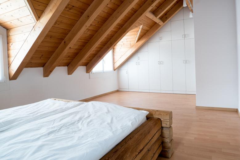 Einbauschrank Dachboden Dachboden mit Einbauschrank